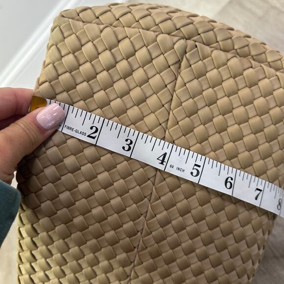 Naghedi St. Barths Medium Tote In Camel Tan Neutral - Picture 11 of 11